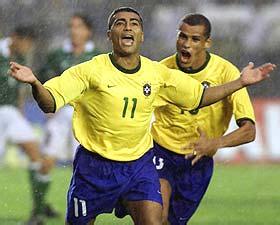 他果断地在 他果断地在